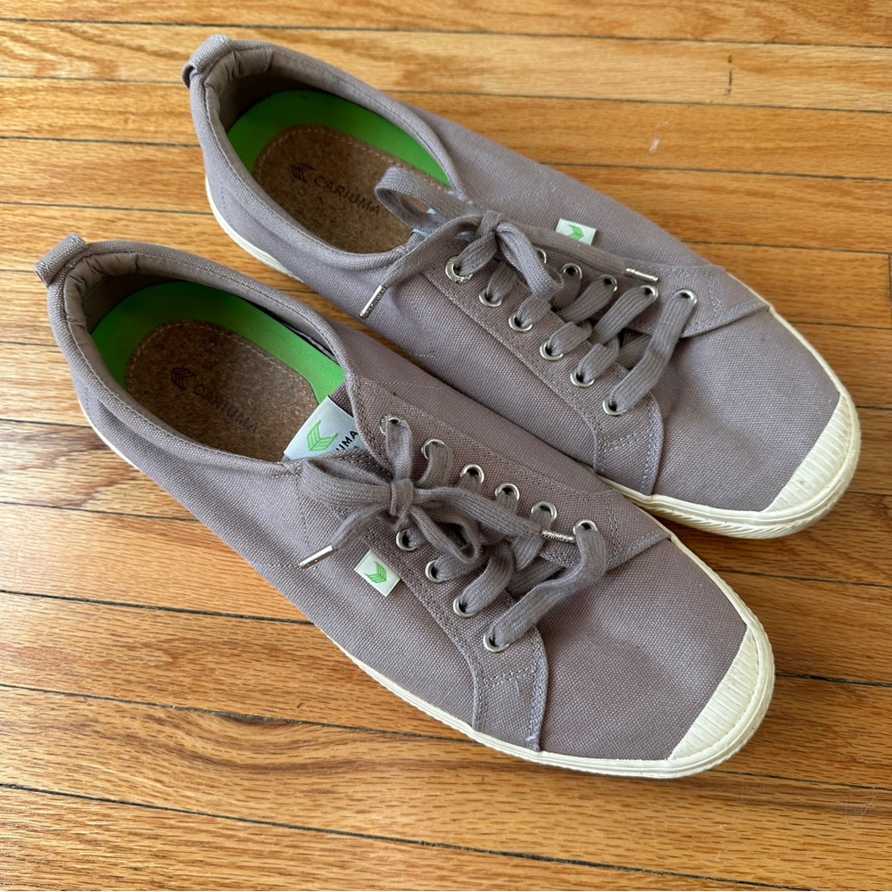 Cariuma Taupe Canvas Sneakers